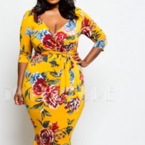 Juniors Plus Maxi Dress